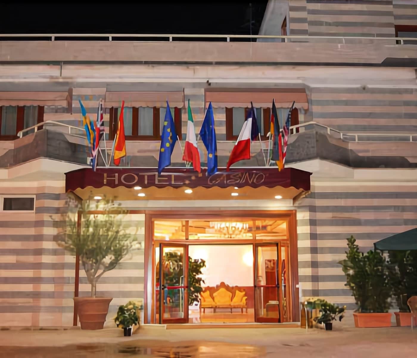 Hotel Centrale Сабаудия Экстерьер фото